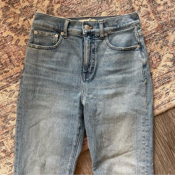Madewell 90’s Straight Jean - Picture 2 of 7